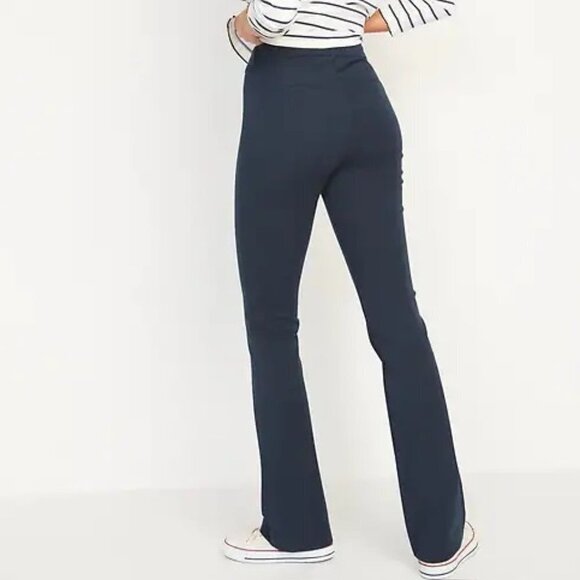 NWT! Old Navy In the Navy Women's High Waisted Pixie Flare Pants - Multiple🔹 - Picture 2 of 2